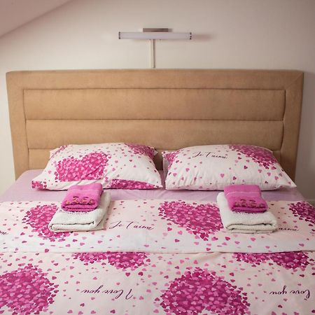 Apartman Mazic Niksic Exterior foto