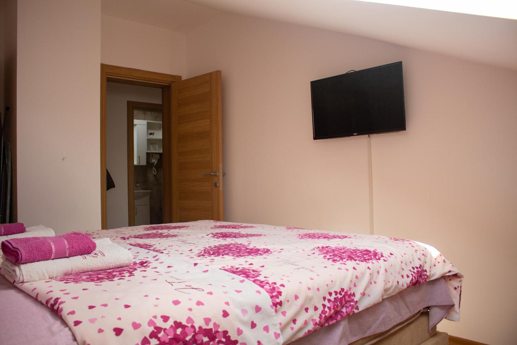 Apartman Mazic Niksic Exterior foto